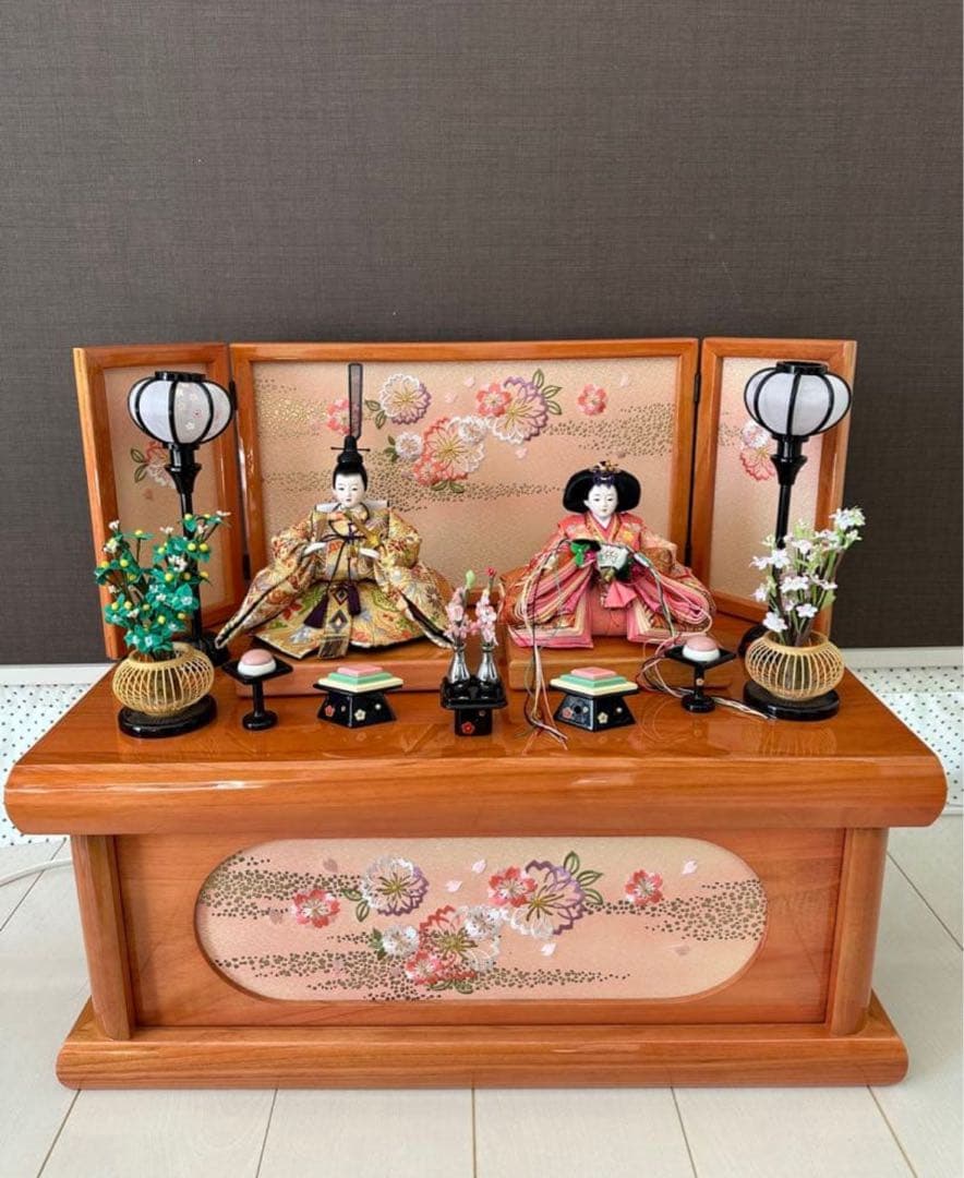 コンパクト雛人形