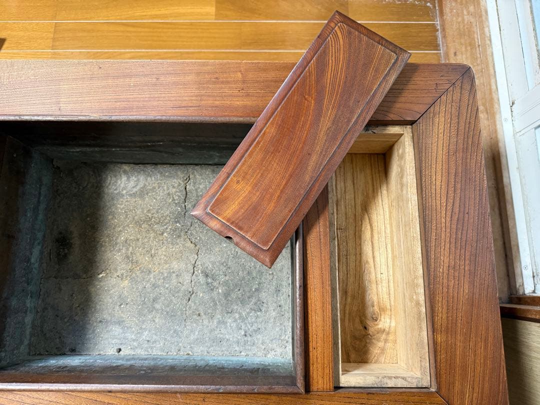 長火鉢　木製　レトロ 家具　小ぶり　和風　テーブル　アンティーク　座卓