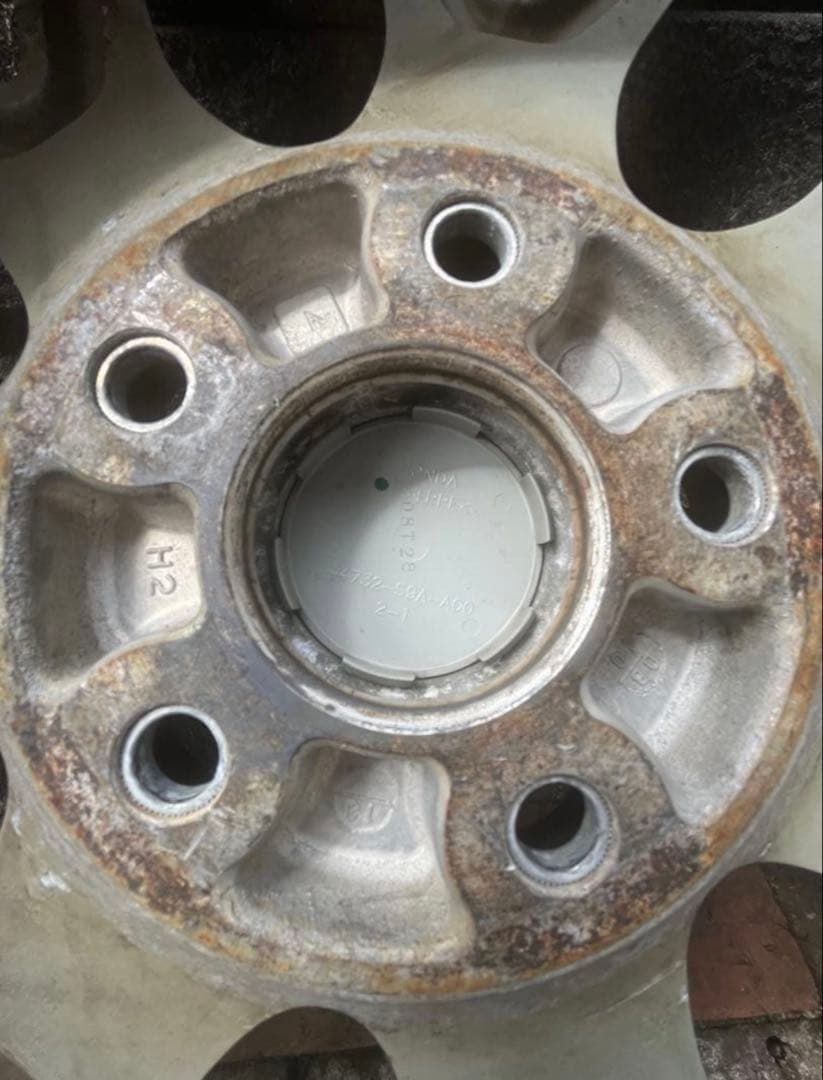 中古スタッドレスタイヤ225/45R18 GOODYEAR ICE NAVI7