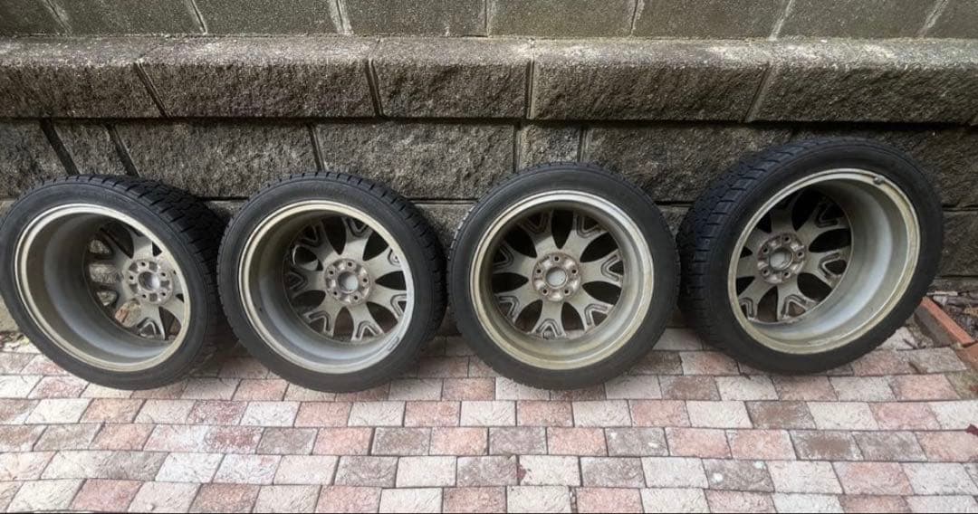 中古スタッドレスタイヤ225/45R18 GOODYEAR ICE NAVI7