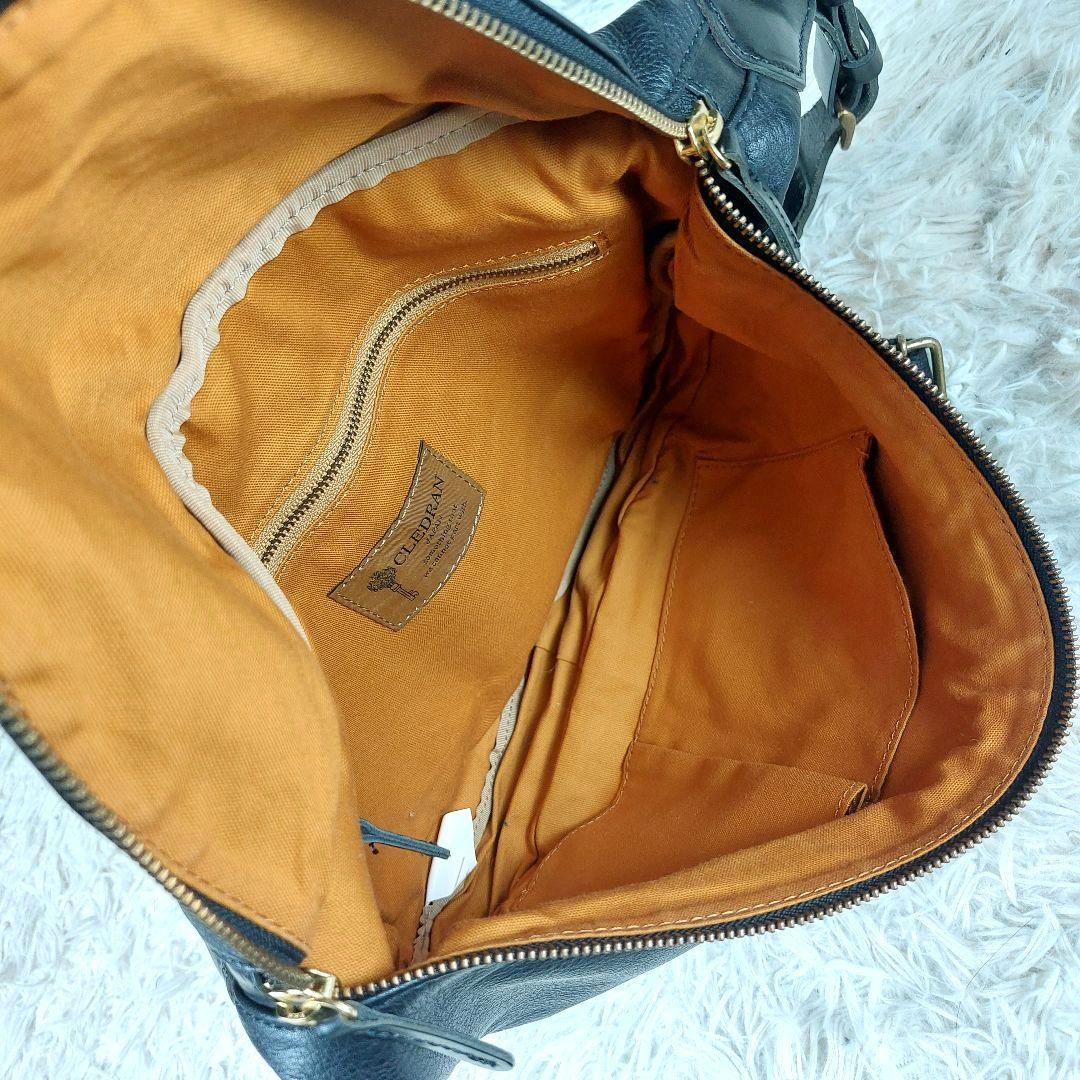 極美品 CLEDRAN シボ革 オールレザーバイカラー ショルダーボディバッグ