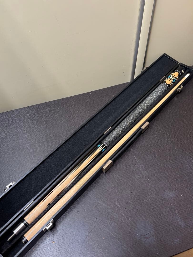 J&J ビリヤード キュー ケース付き 現状品