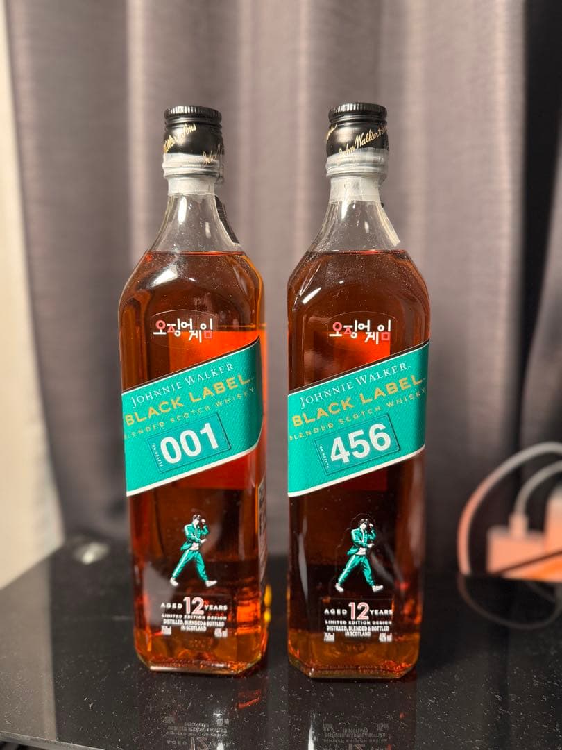 ジョニーウォーカー ブラックラベル 12年 イカゲームエディション 2本セット