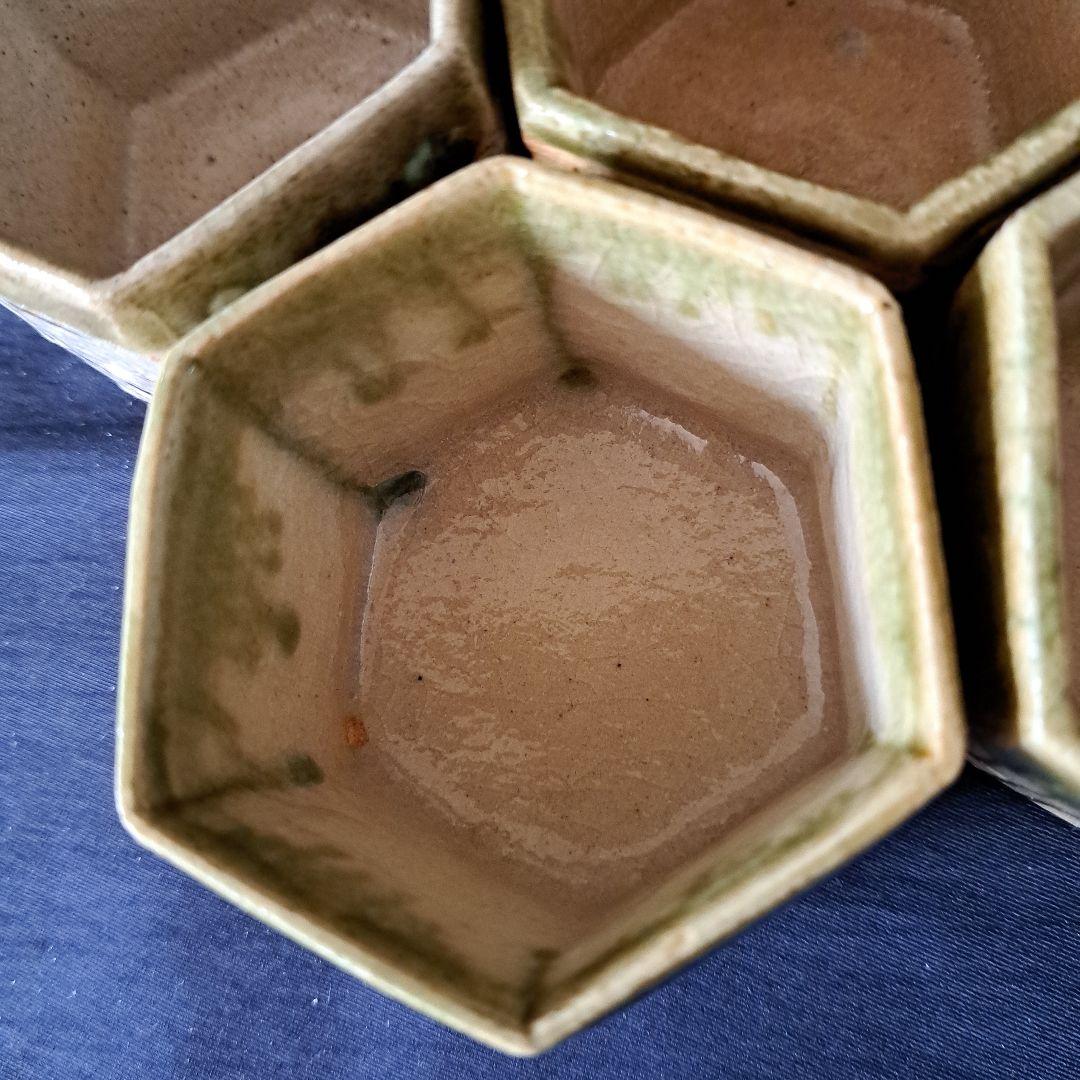 「おしゃれな織部(おりべ)！」 織部焼 六角向付(幅7cm)5客セット 骨董アン