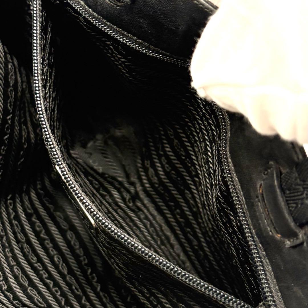 美品✨プラダ トートバッグ ナイロン レザー 三角ロゴ 肩掛け 白タグ ブラック