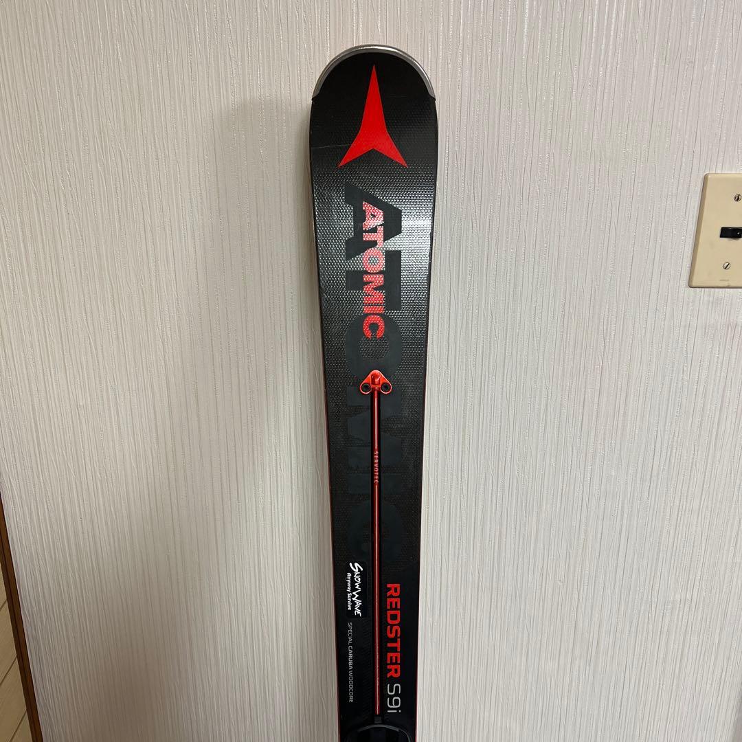 アトミック　レッドスター　s9i