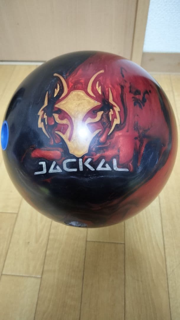 JACKAL MOTIV ボウリングボール 初代ジャッカル 15P