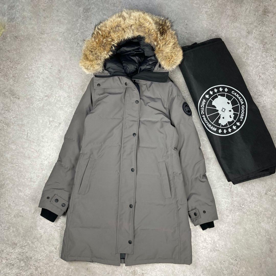 カナダグース シェルバーン　3802LB ブラックレーベル　サザビー　S グレー
