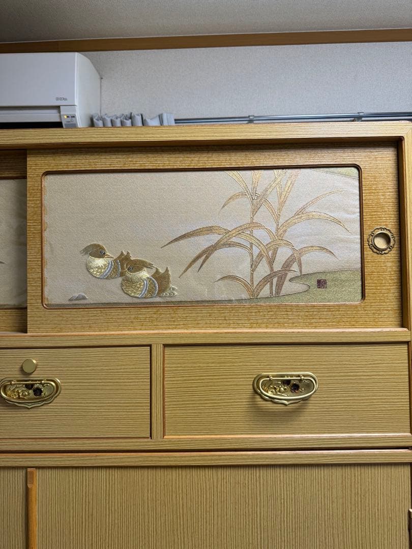 桐箪笥和箪笥着物タンス鍵付き Kimono Chest