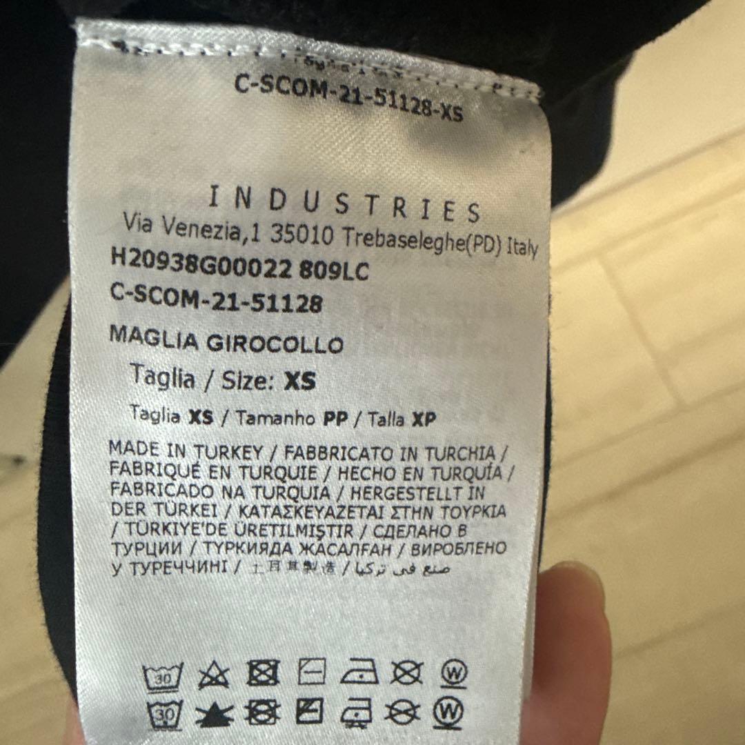 モンクレール ホワイト フード付きダウンジャケット