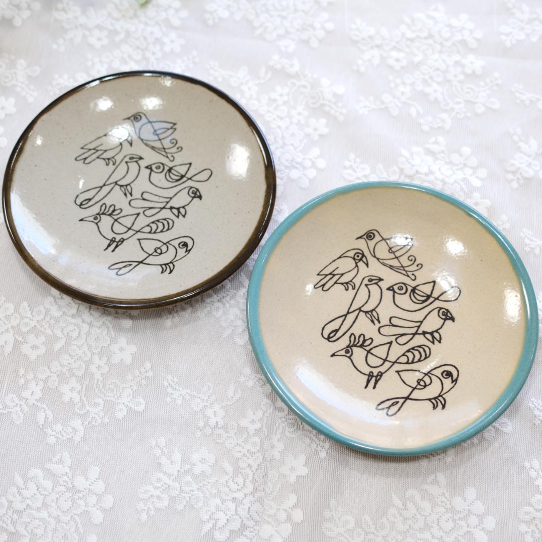 【未使用】ひゃっかいめのとり 益子の絵皿大２枚セット