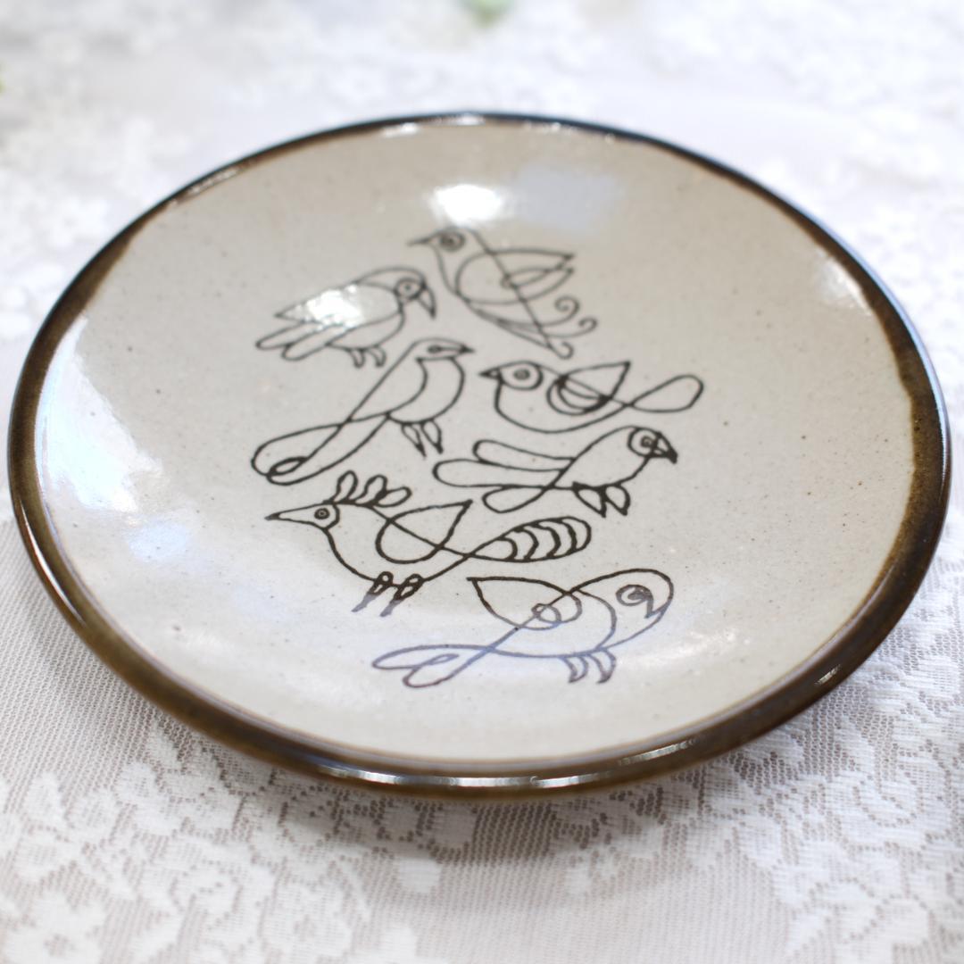 【未使用】ひゃっかいめのとり 益子の絵皿大２枚セット