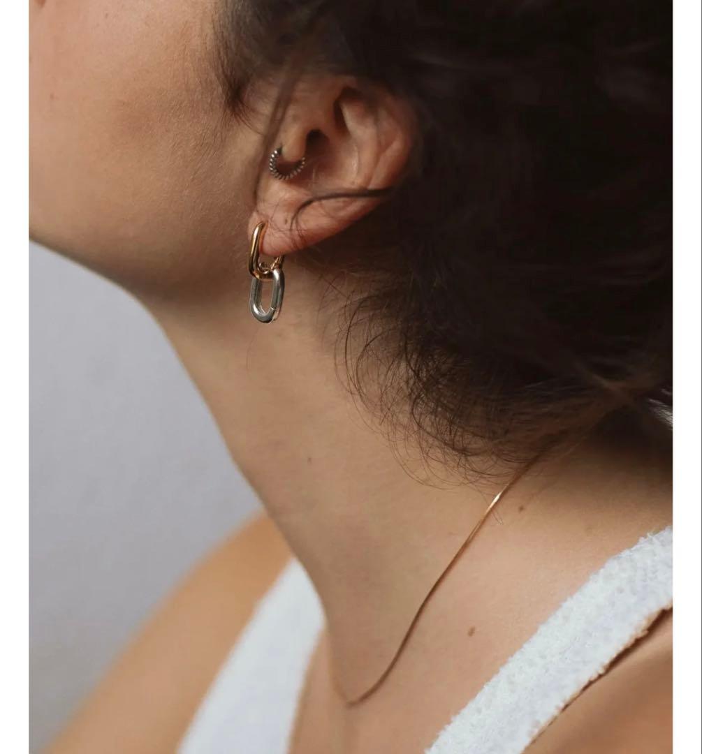 【daughters jewelry】oval small hoop ゴールド