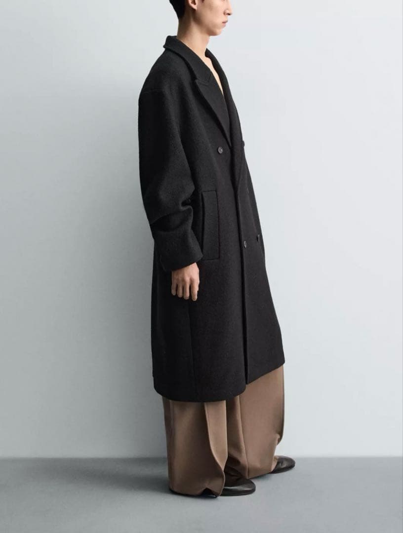 ZARA ザラ　ブークレテクスチャーダブルブレストコート　新品、未使用