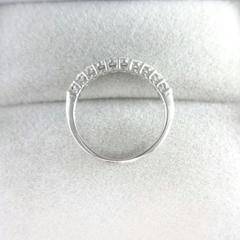 0.20ct　ダイヤモンド　ハーフエタニティ　リング　プラチナ