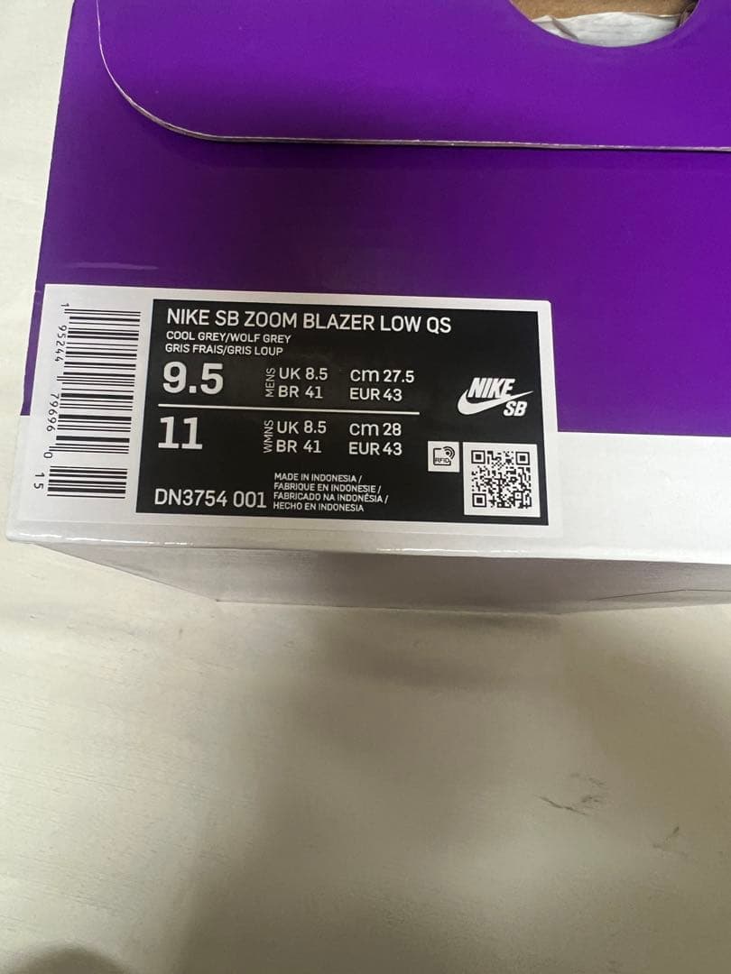 新品　NIKE SB ZOOM BLAZER LOW QS