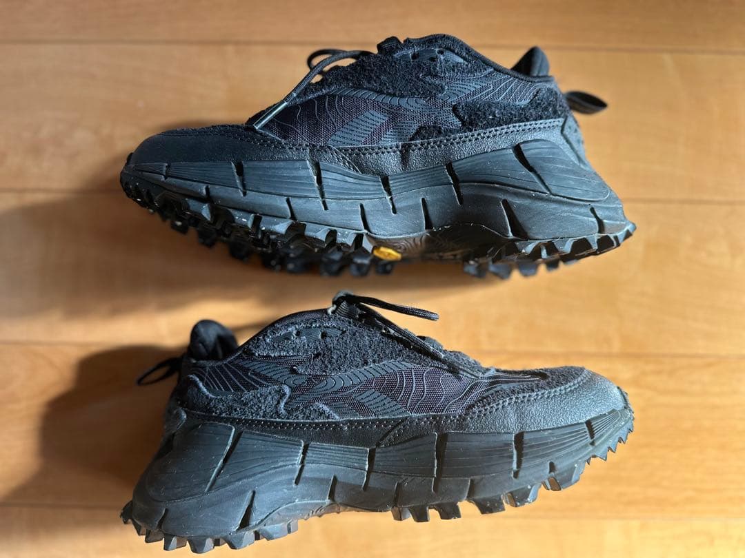 靴 REEBOK ZIG KINETICA 2.5 EDGE 23cm