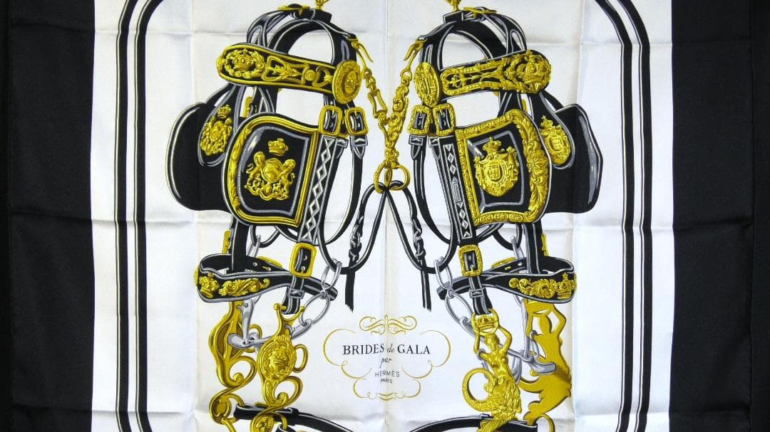 新品未使用品　HERMES エルメス　大判スカーフ　カレ90　 D533