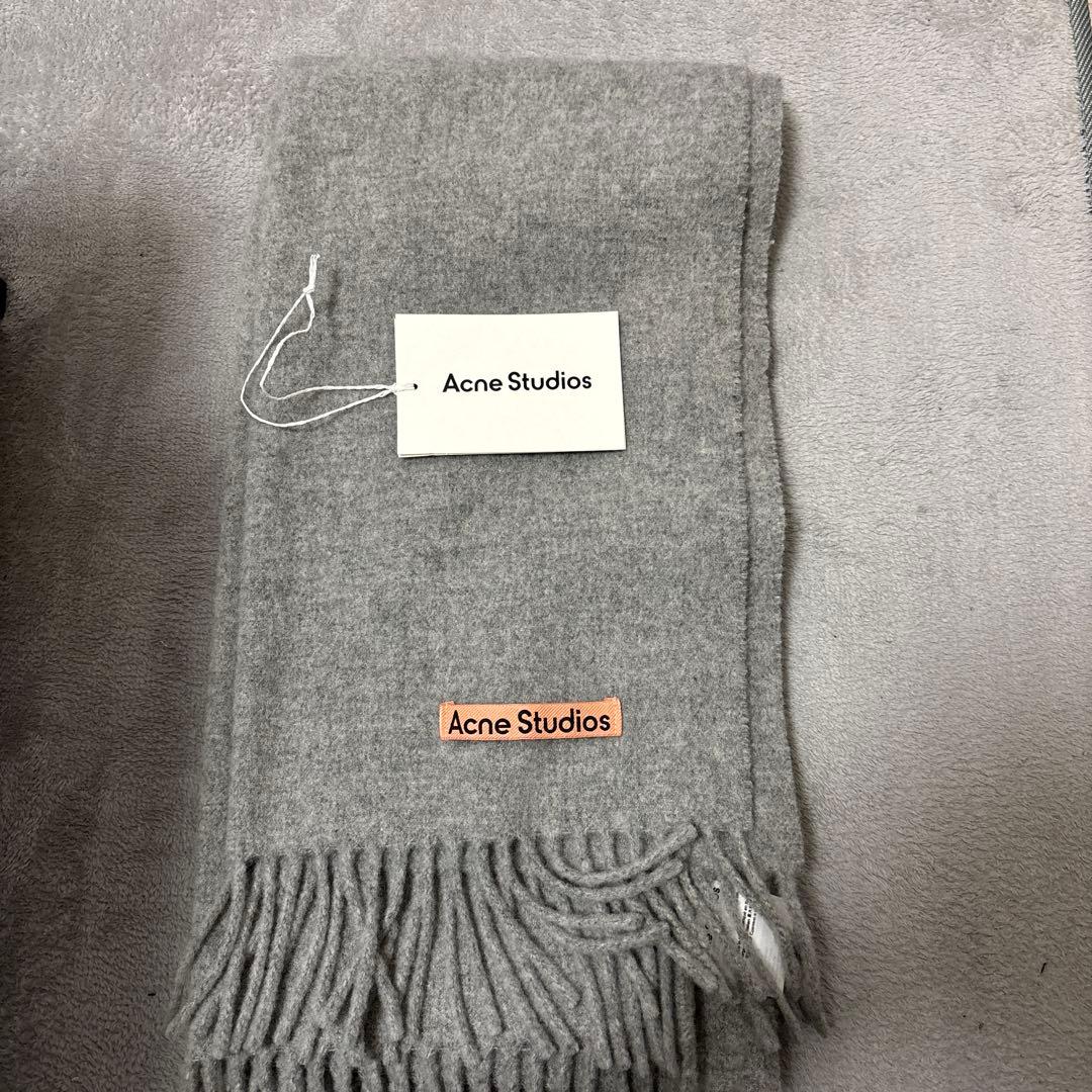 Acne Studios グレー マフラー 新品タグ付き