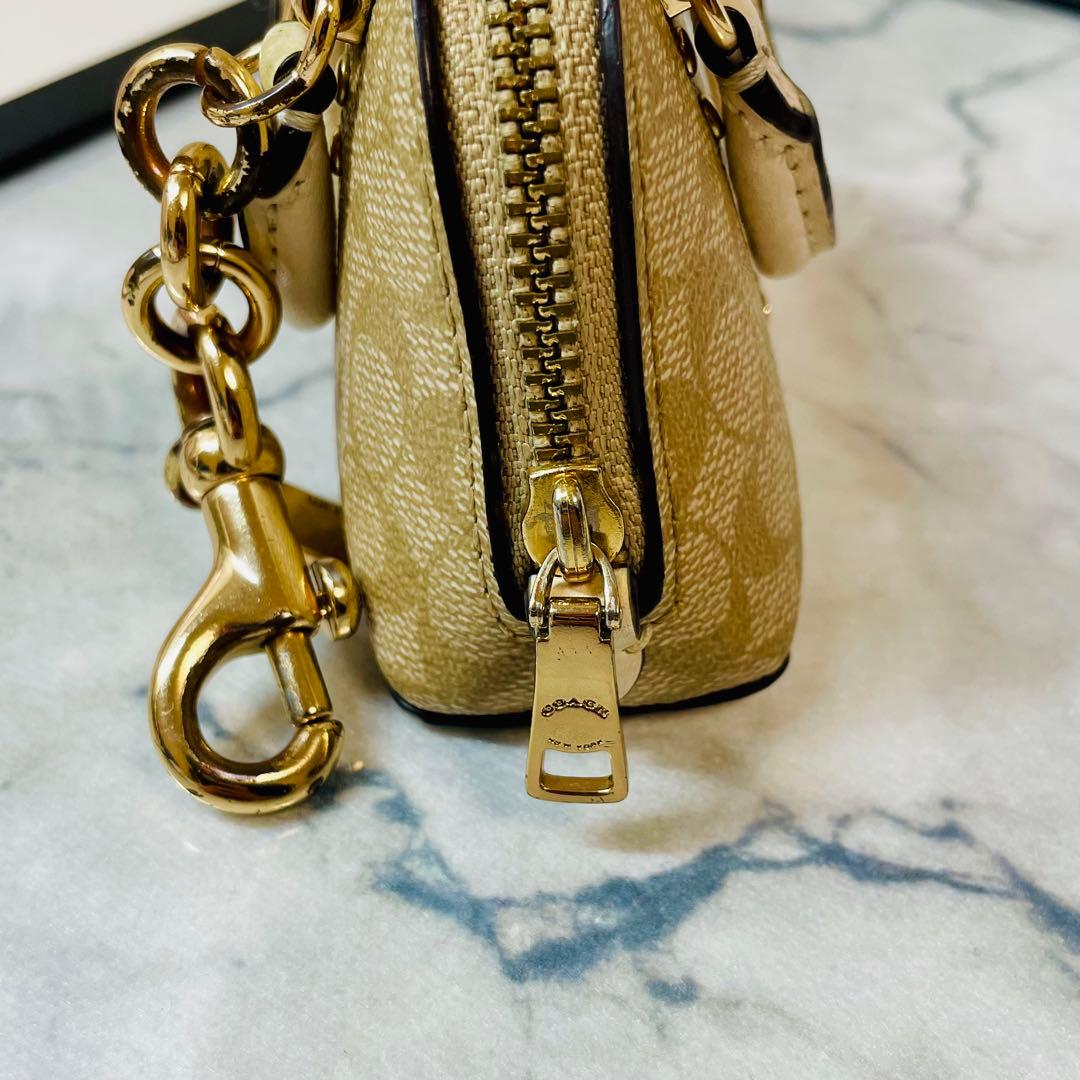 coach コーチ　バッグチャーム　シグネチャーキャンバス　ミニバッグ　小物入れ