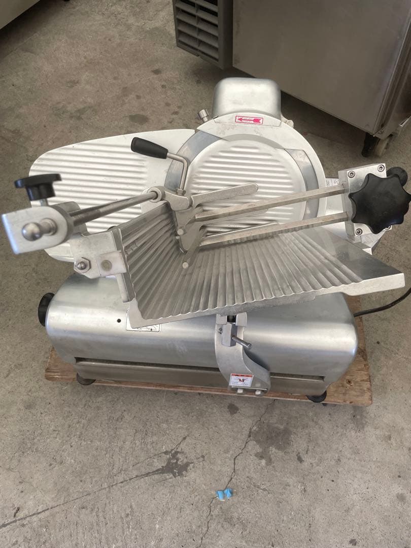 なんつね HBC-2S 自動 ミート スライサー 3相200V 冷凍肉