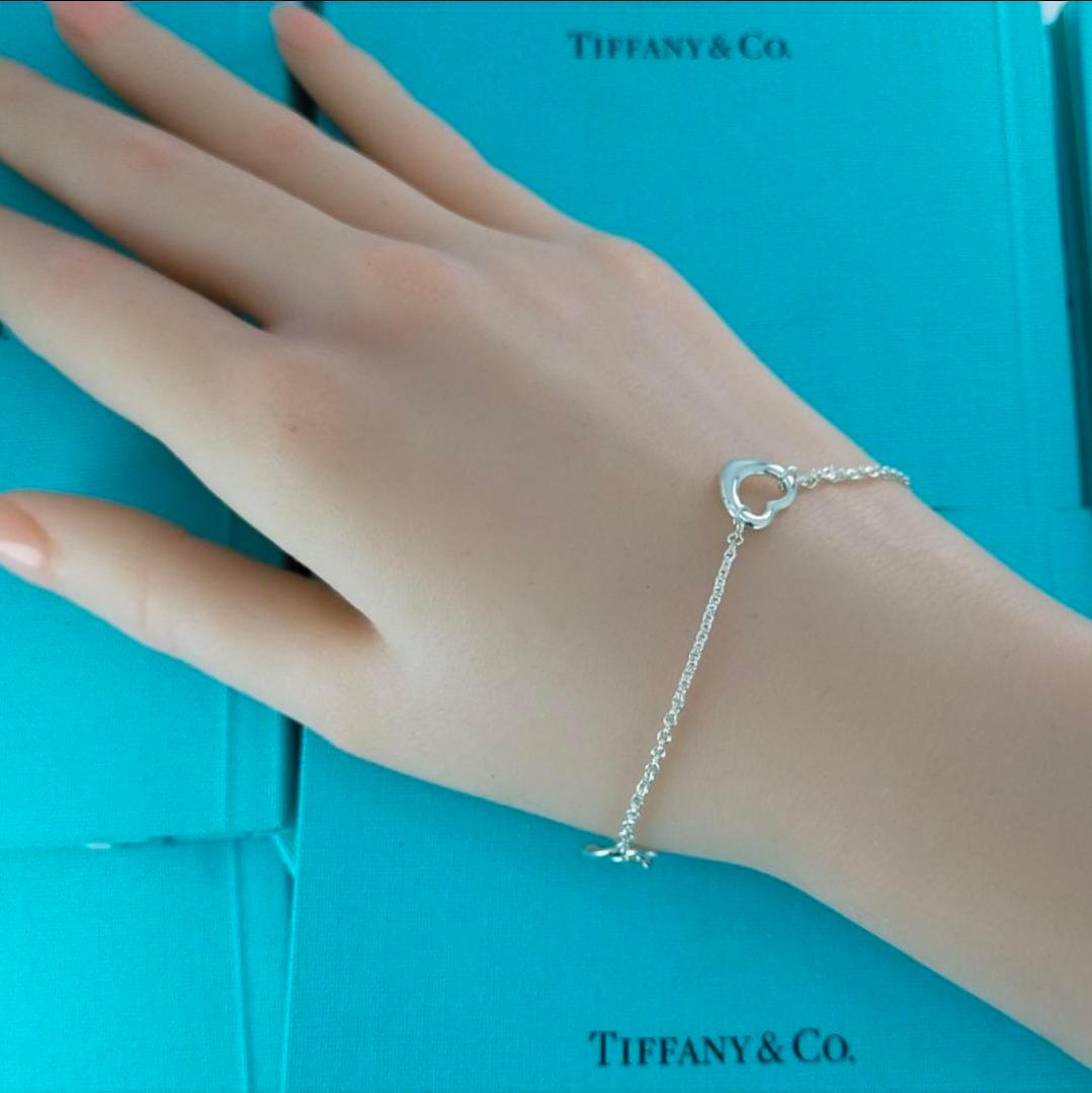 Tiffany & Co. シルバーオープンハートブレスレット