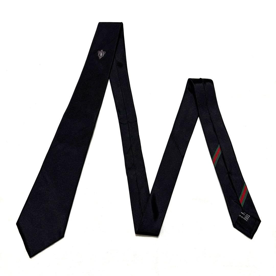 極美品　GUCCI グッチ　ネクタイ　ブラック　無地　ロゴ　シェリーライン　光沢