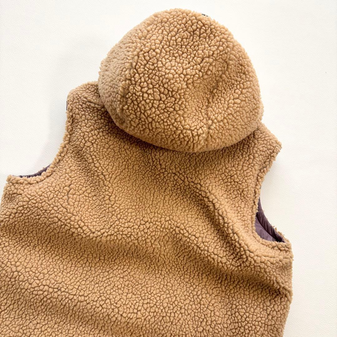 01864△△パタゴニア　リバーシブル　ボアベスト　フーディ　ダウンベスト　XL