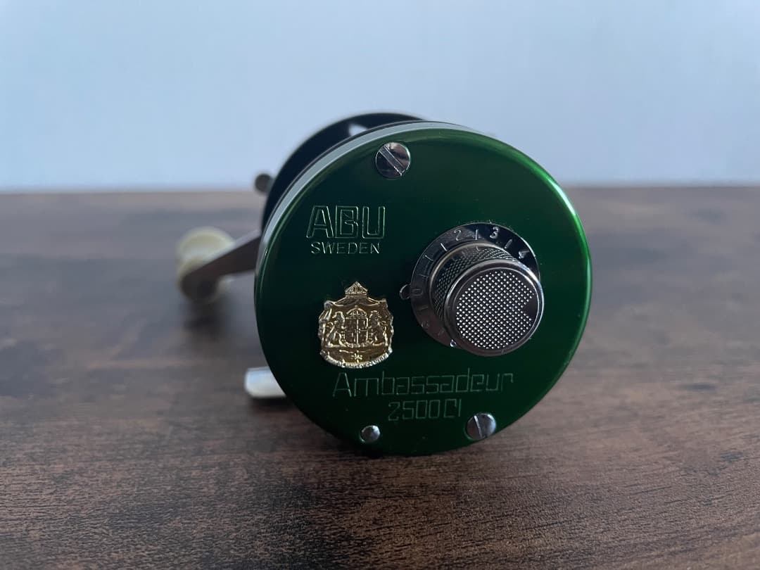 専用　ABU Ambassadeur 2500CI アブ アンバサダー グリーン