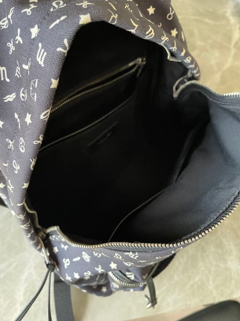 SAINT LAURENTユニセックス ネイビー プリント柄 ナイロンリュック