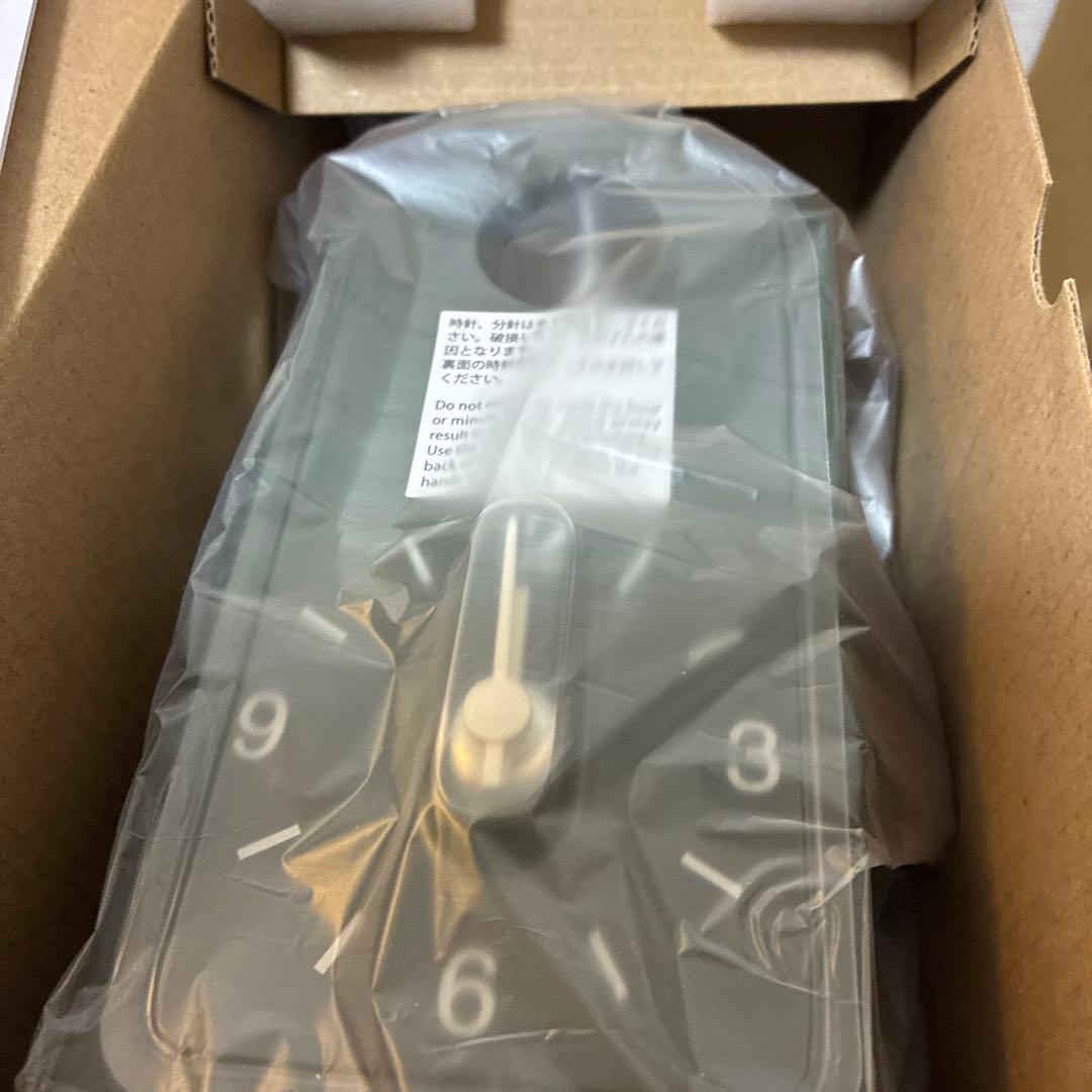 無印良品　鳩時計　グリーン色　新品未開封　一年前に購入