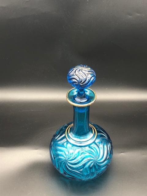 オールドバカラ・紺碧色（アズールブルー）のデキャンタ