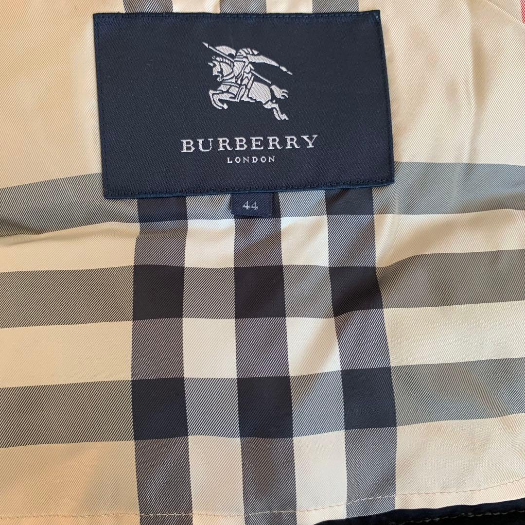 BURBERRY LONDON ダウンベスト フード44 大きいサイズ　美品