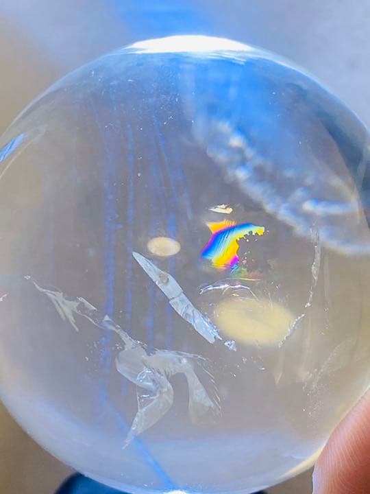 59.5㍉　299g 天然石　水晶球 エンジェルラダークオーツ　綺麗な青光