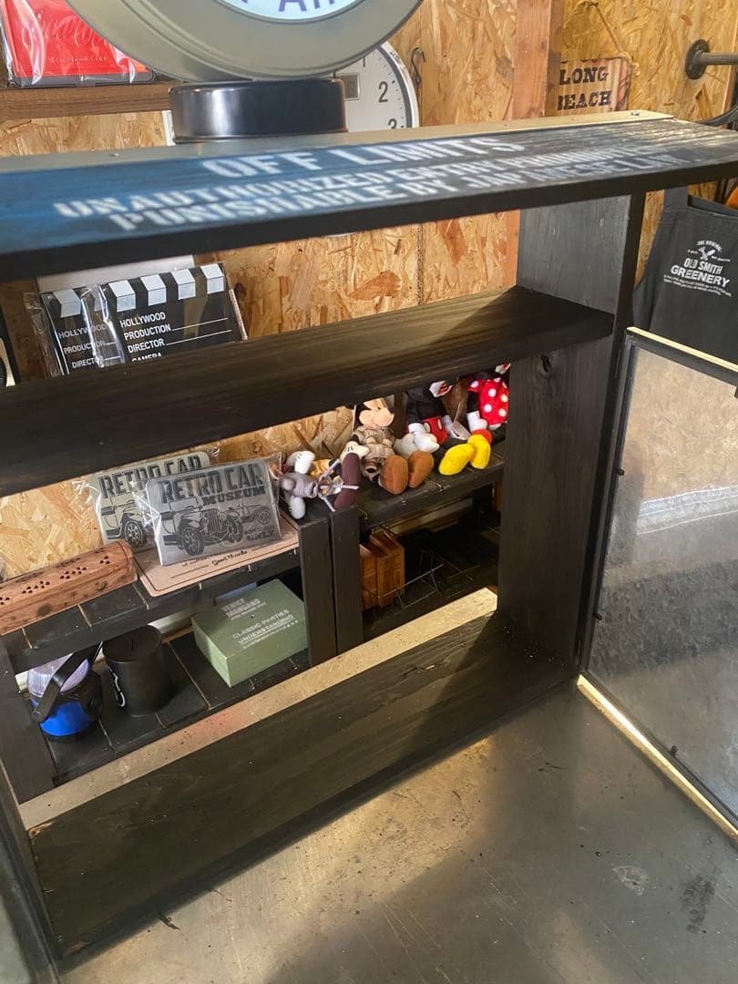 ミリタリー　照明付き　棚　インダストリアル