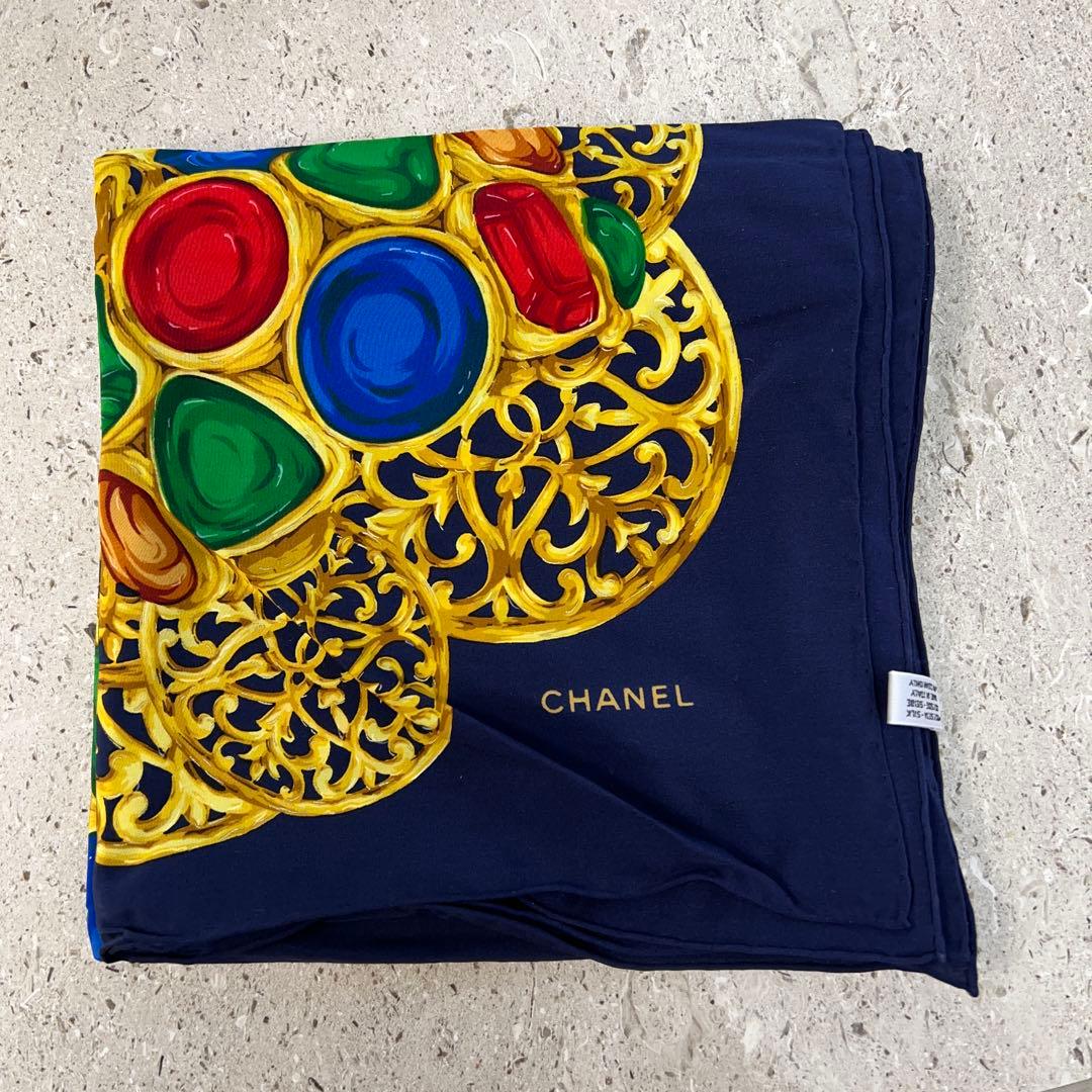 未使用　CHANEL シャネル　ネイビー シルクスカーフ