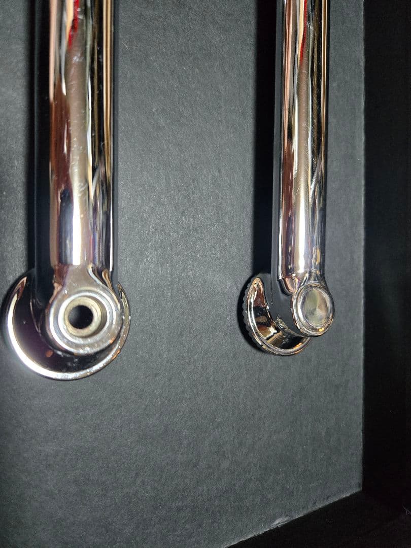 【お値下げ中】アレックスモールトン　ウィッシュボーン　中古