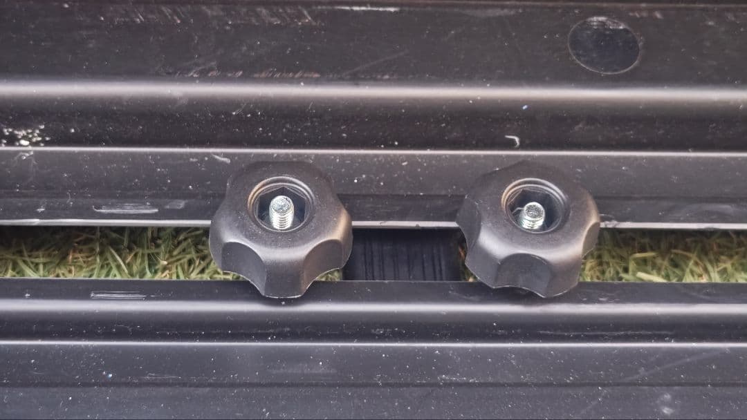 INNO ルーフボックス ブラック