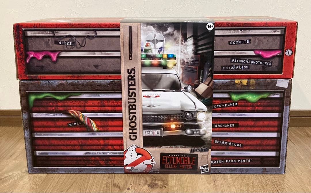 ふ*️様 ゴーストバスターズ プラズマ ECTO-1 デラックス版 【フィギュア