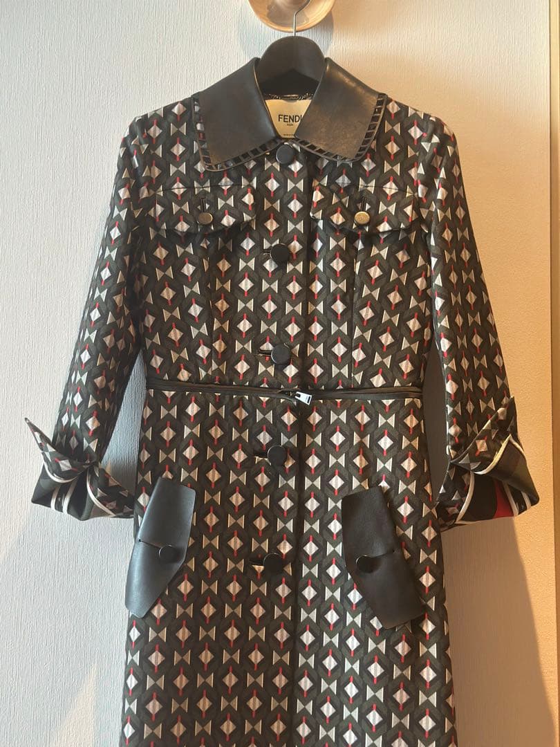 l*o様 【FENDI極美品】Sサイズ/ウエスト切り替え2WAYロングコート 即