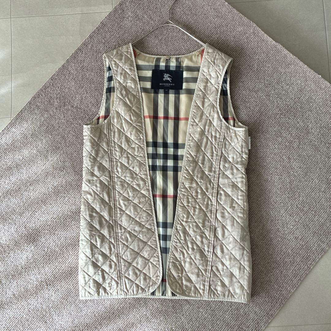 バーバリーロンドン♡キルティングライナー付き ナイロンジャケット 襟フリル 40