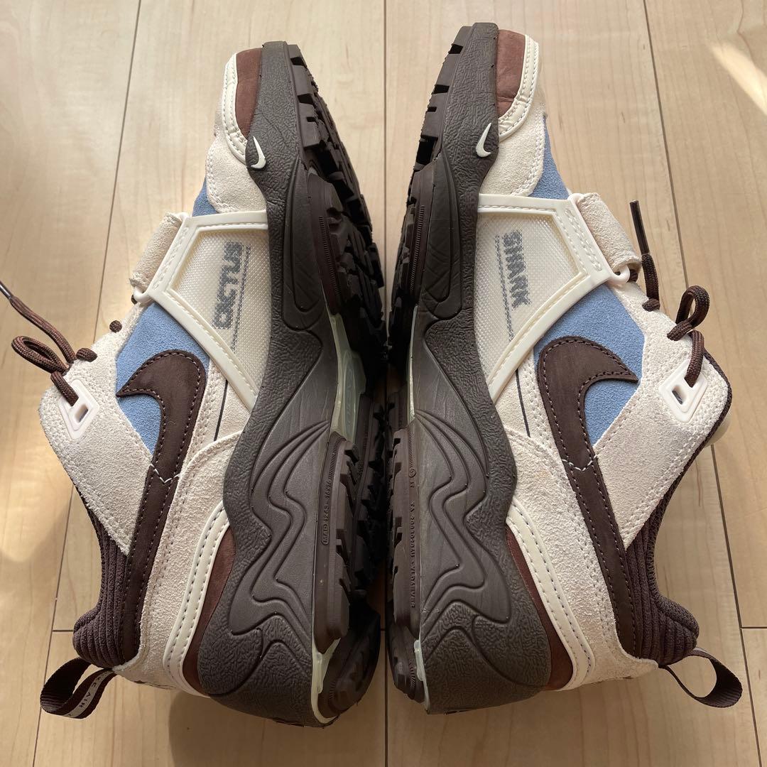 Travis Scott × Nike Zoom Field Jaxx 26cm