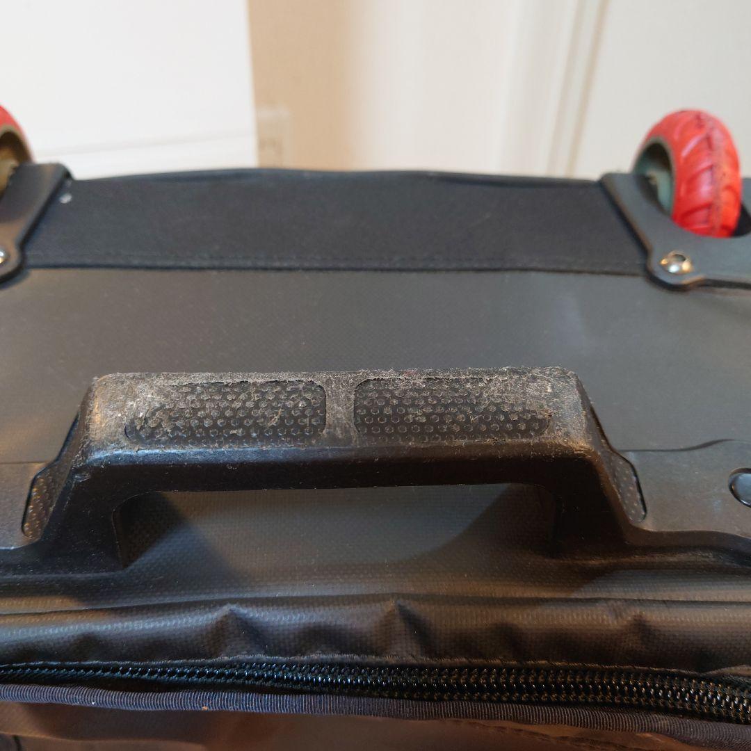 ノースフェイス　ローリングサンダー　キャリーバッグ　機内持込