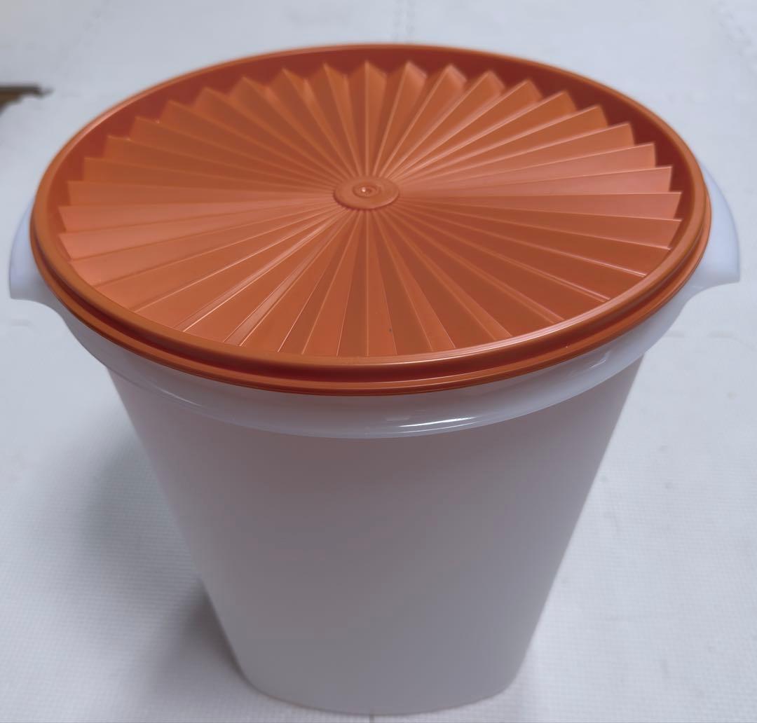 【新品未使用】日本タッパーウエア マキシクイーンデコレーター 容量11リットル