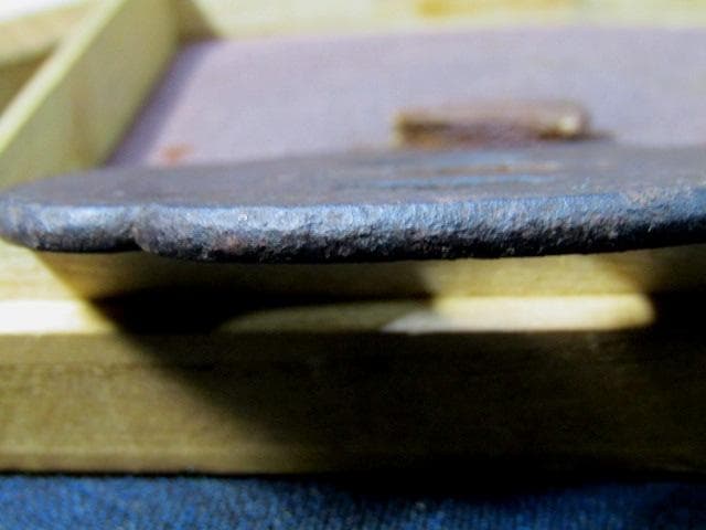 03★武具　刀装具　刀　脇差　鉄鍔　木瓜型　釣り人笠金象嵌　箱付★