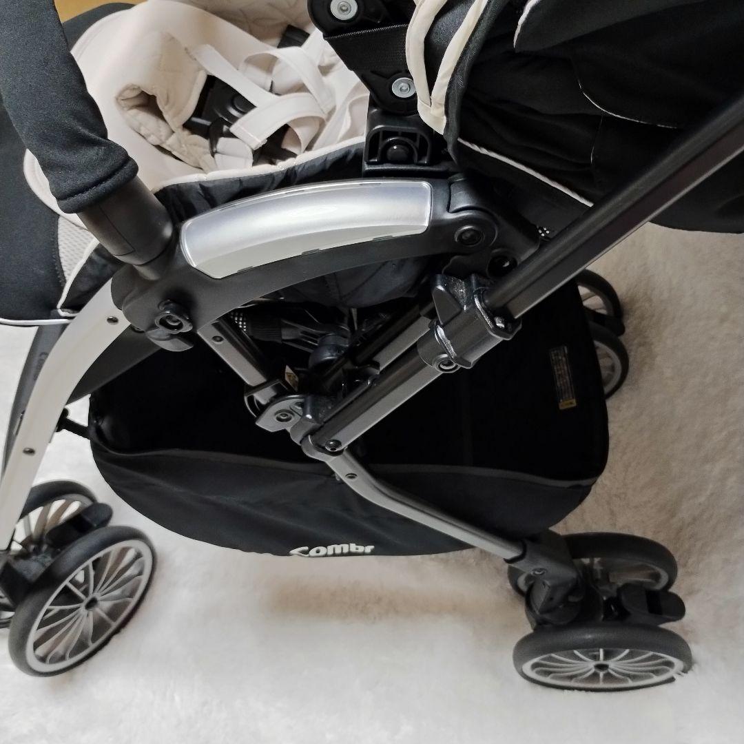 送料込み✨️コンビ アンブレッタ 4キャス プレミアム エッグショック ＵＪ