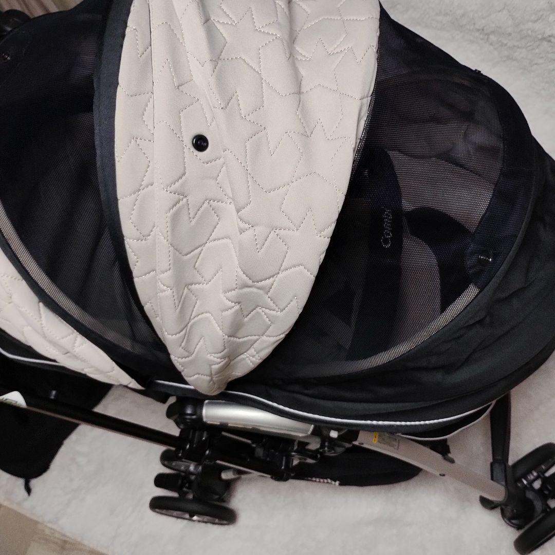 送料込み✨️コンビ アンブレッタ 4キャス プレミアム エッグショック ＵＪ