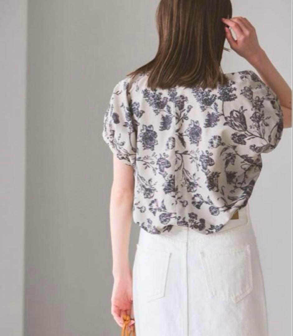 NOBLE ヴィンテージフラワープリントブラウス