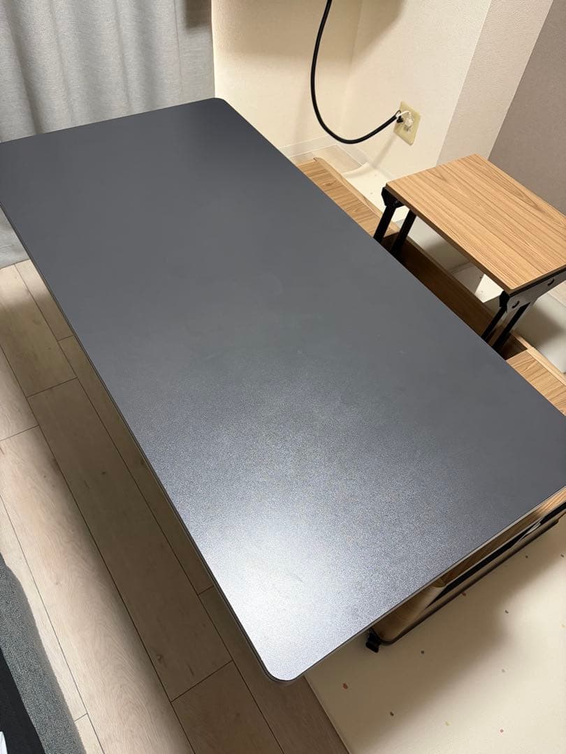 [江戸川区] CAGUUU 昇降式セラミックリビングテーブル