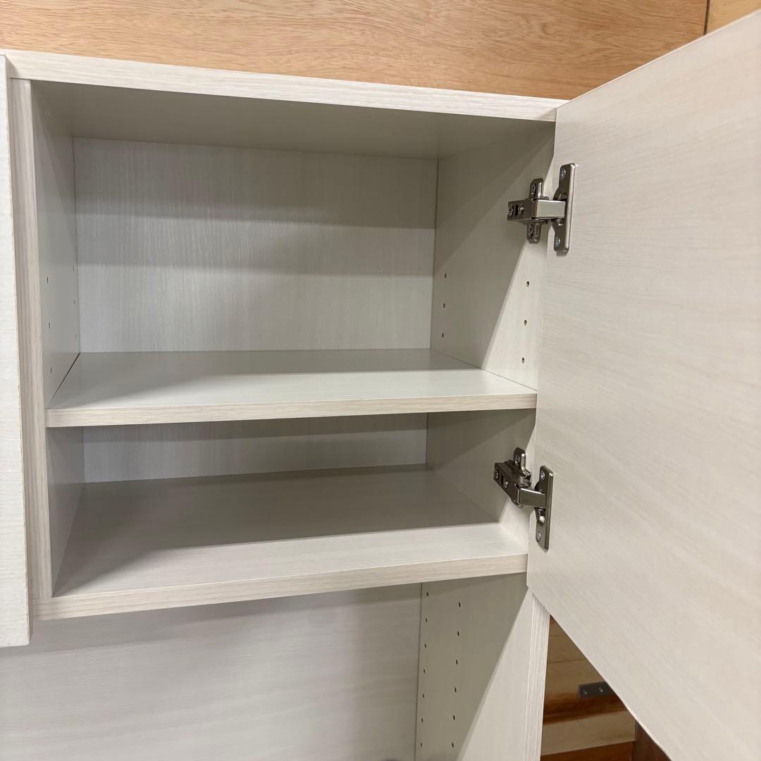 一都三県限定　配送設置無料　食器棚　キッチンキャビネット　IRIS OHYAMA